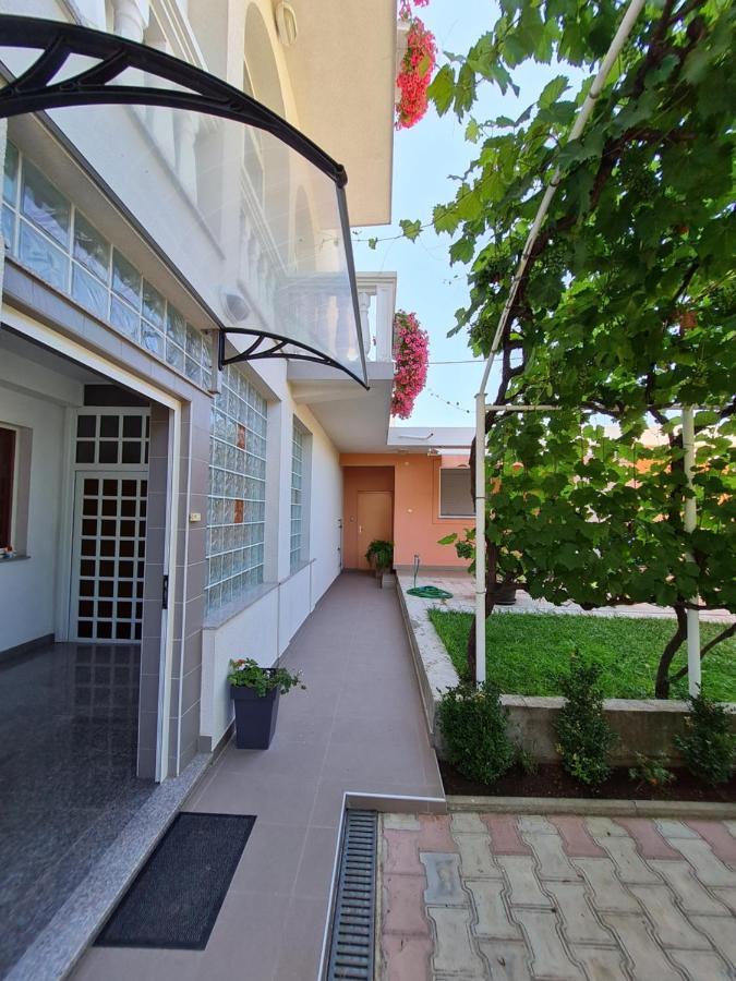 Guest House Barba Bibinje Ngoại thất bức ảnh