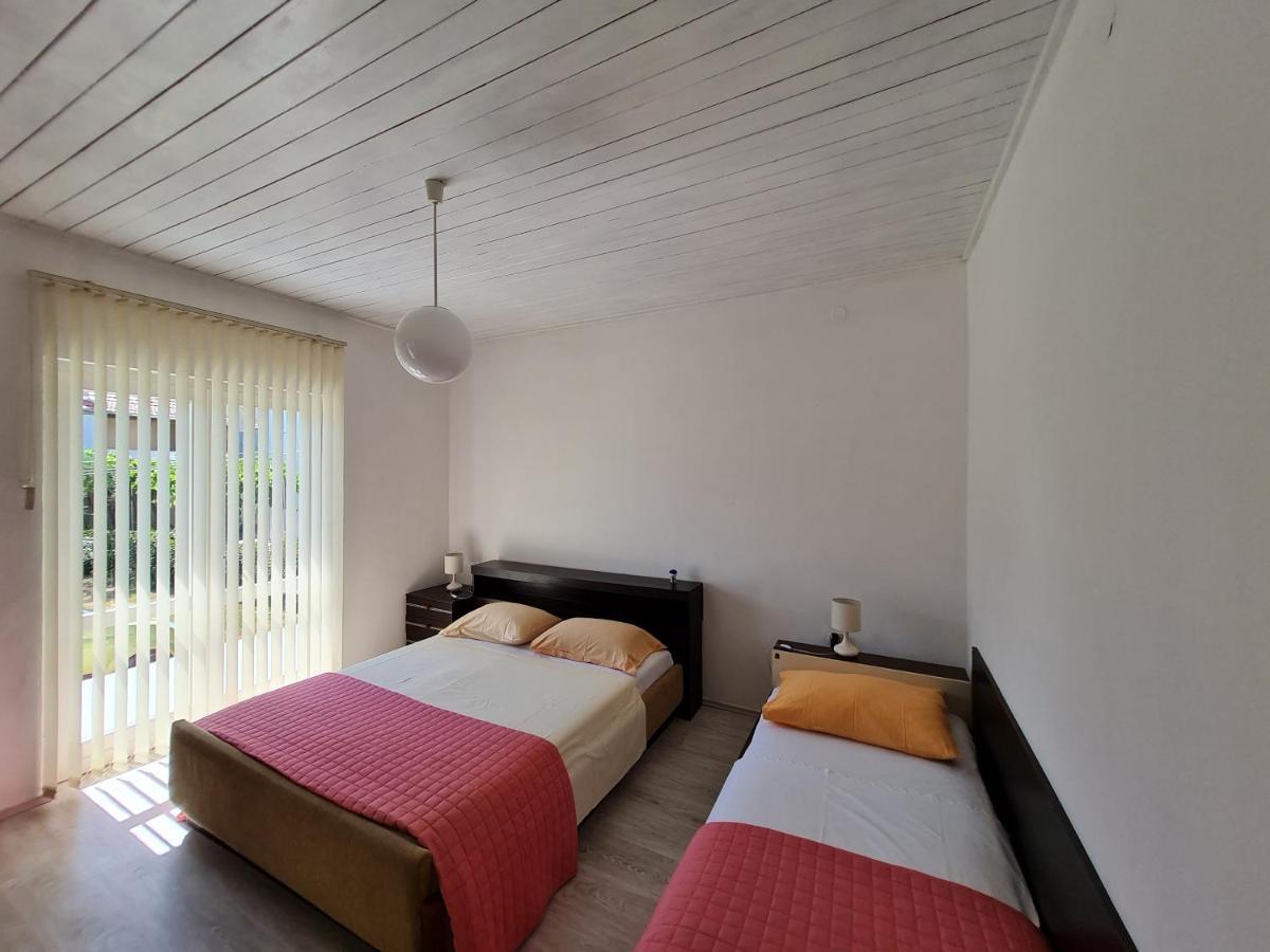 Guest House Barba Bibinje Ngoại thất bức ảnh