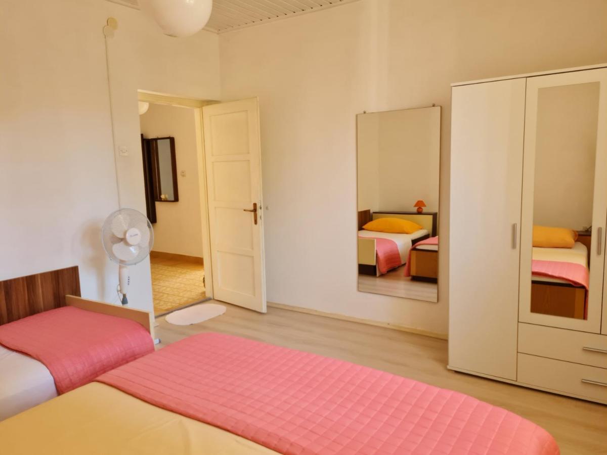 Guest House Barba Bibinje Ngoại thất bức ảnh