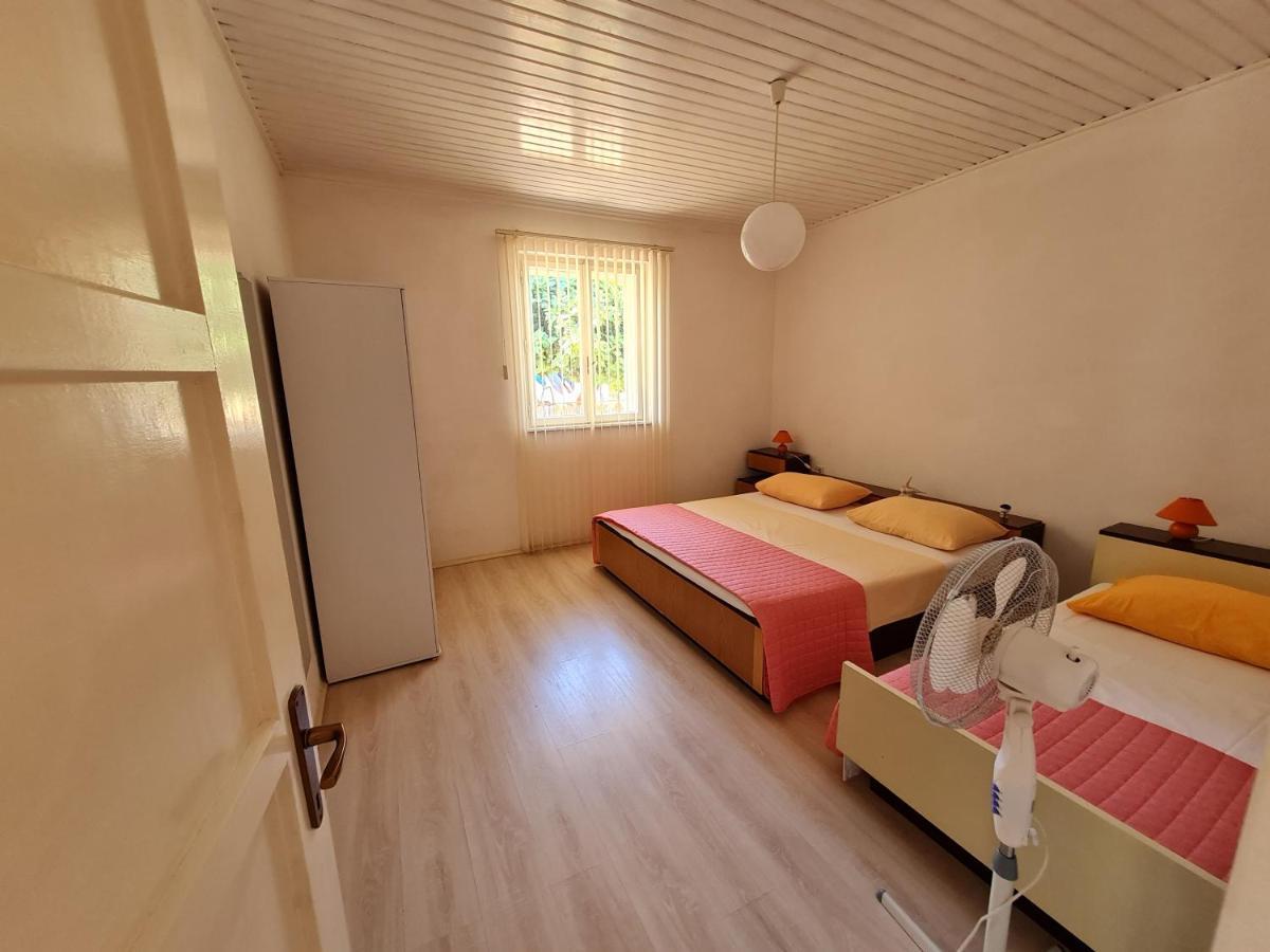Guest House Barba Bibinje Ngoại thất bức ảnh