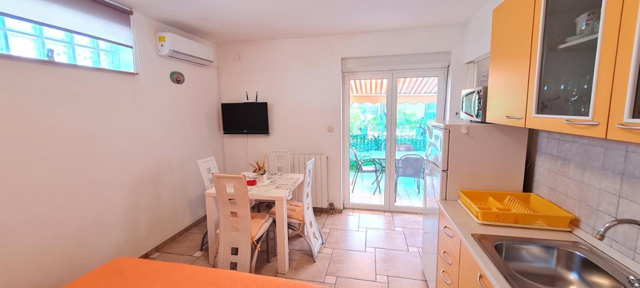 Guest House Barba Bibinje Ngoại thất bức ảnh